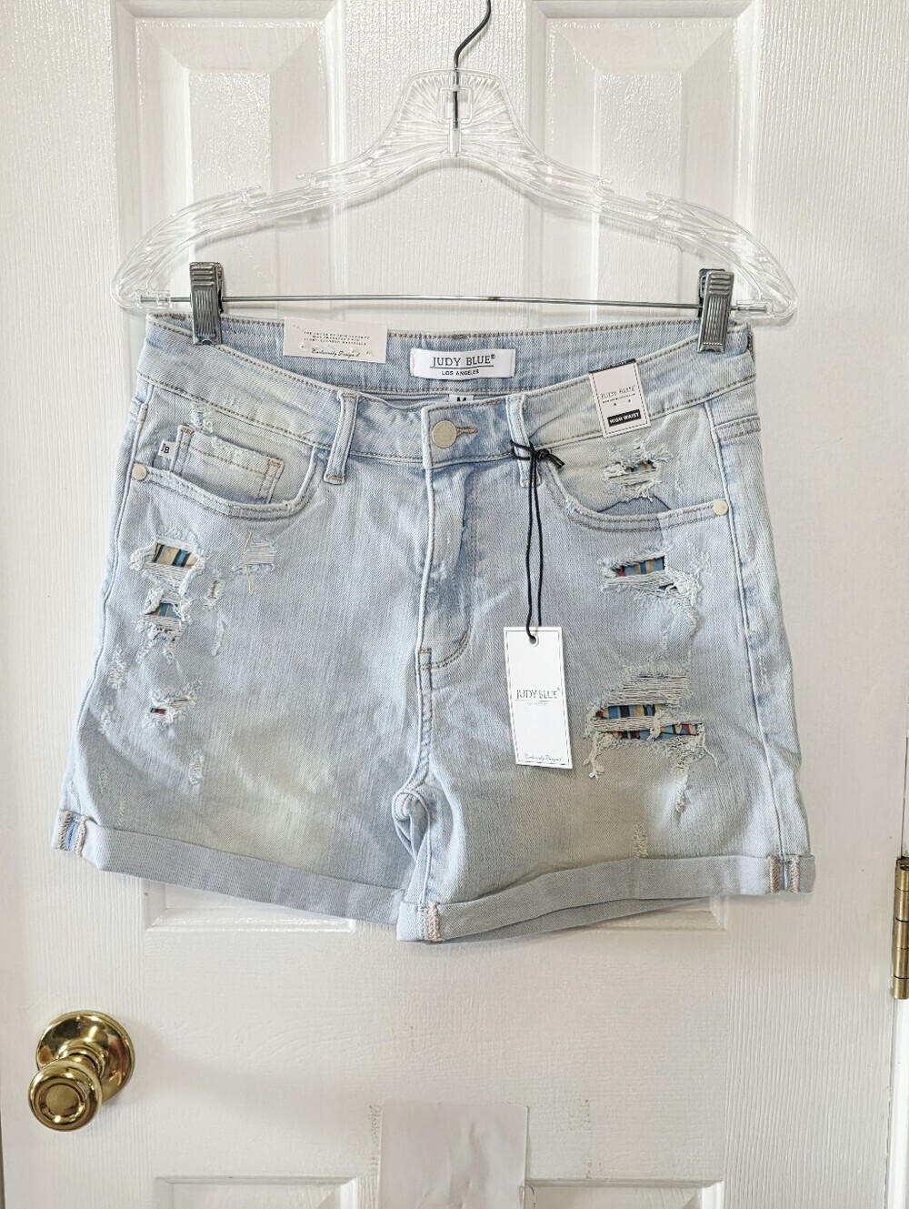 NEW Judy Blue Light Wash Distressed Roll-Cuff Denim Shorts